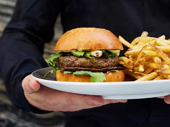 Фото L'Ermitage Beverly Hills