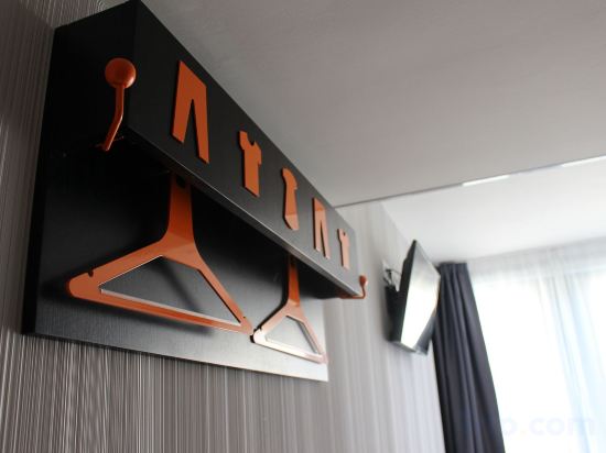 Фото EasyHotel Lisbon