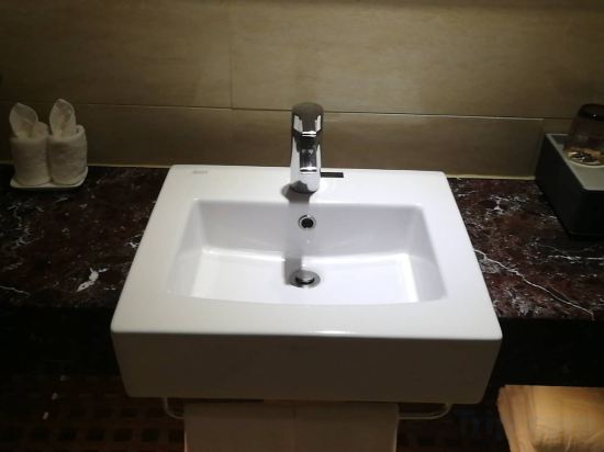 Фото Kaiserdom Hotel Huanshi East Road