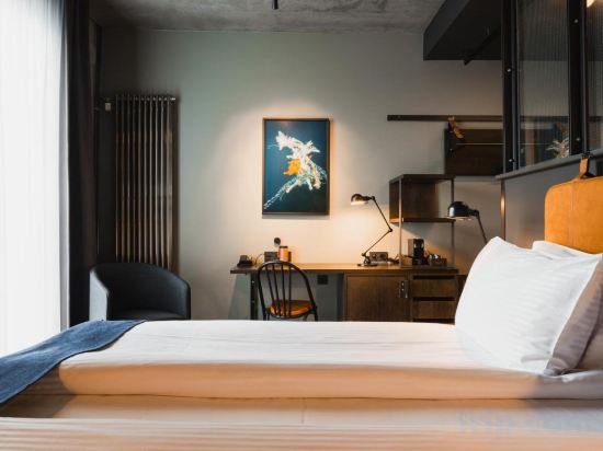 Фото Exeter Hotel