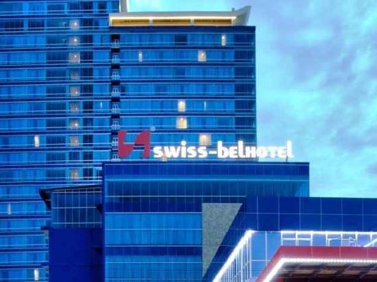 Фото Swiss-Belhotel Makassar
