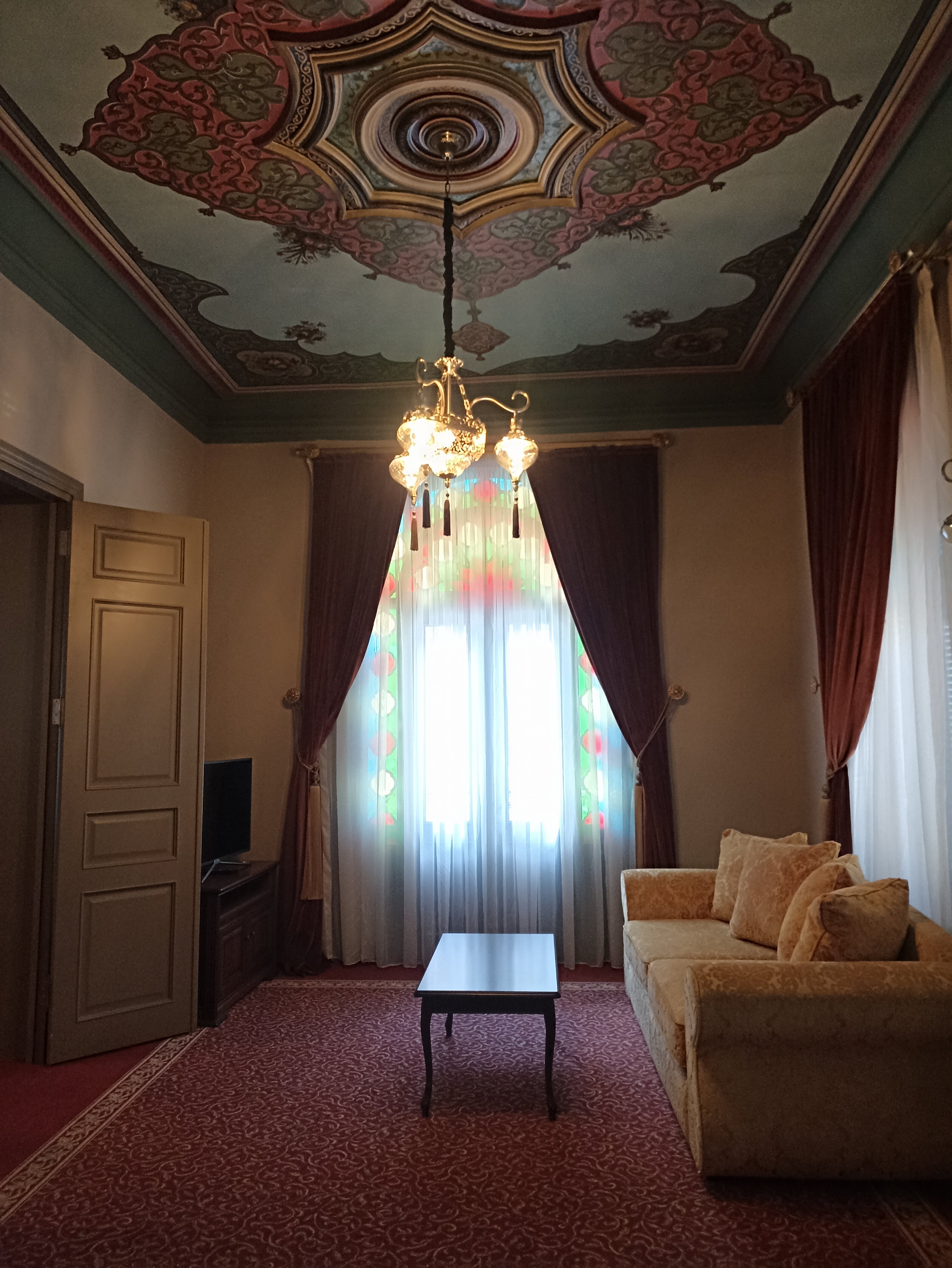 Фото Golden Tulip Borjomi Hotel