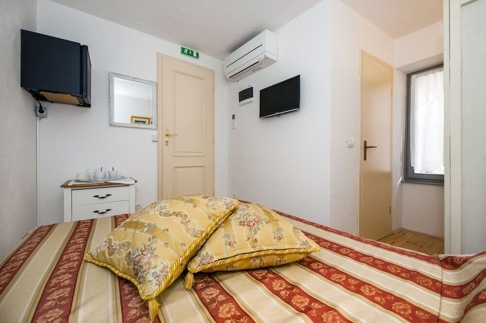 Фото Rooms Sotto i Volti