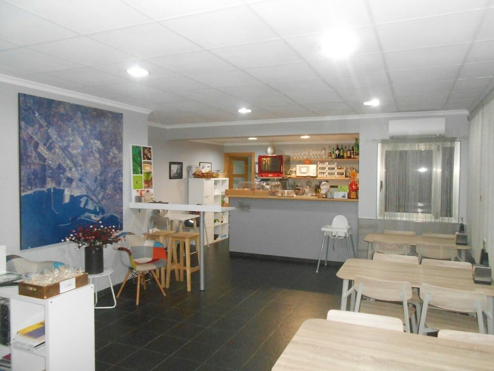 Фото Hostal El Callejon