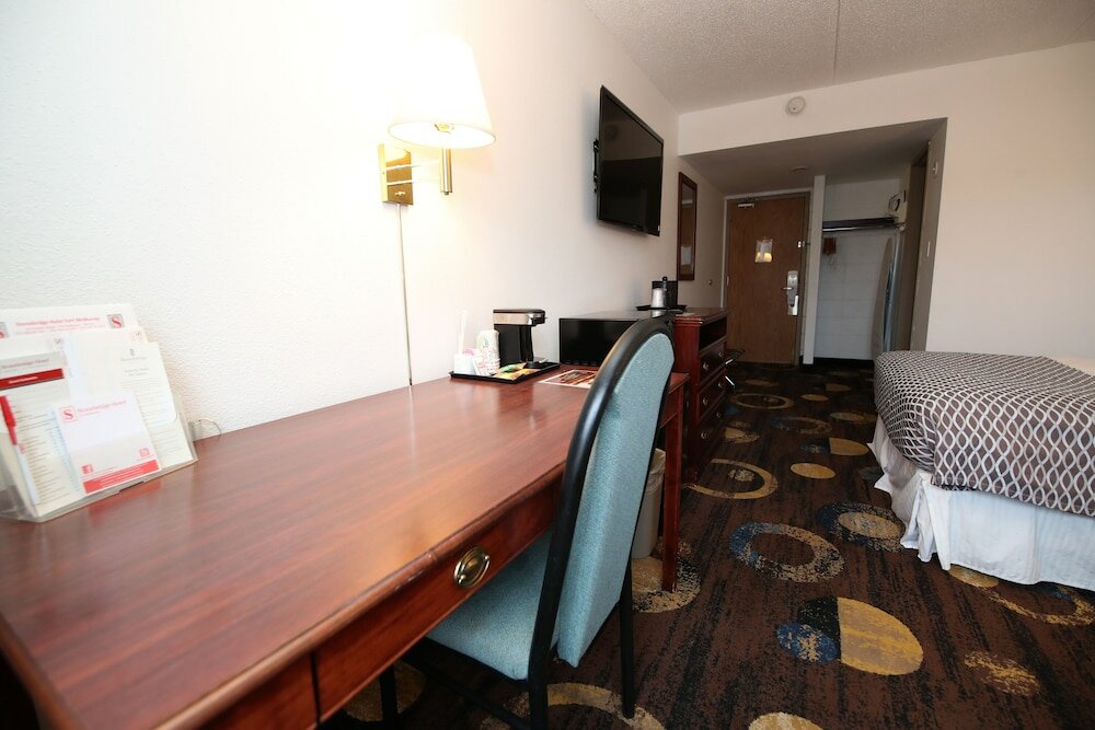 Фото Stonebridge Hotel