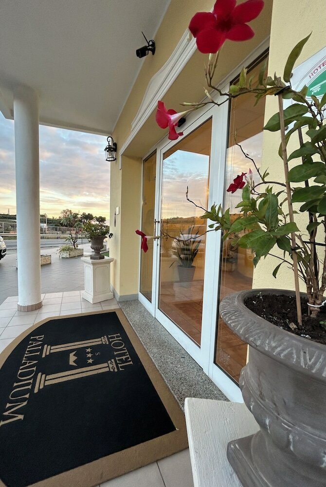 Фото Hotel Palladium