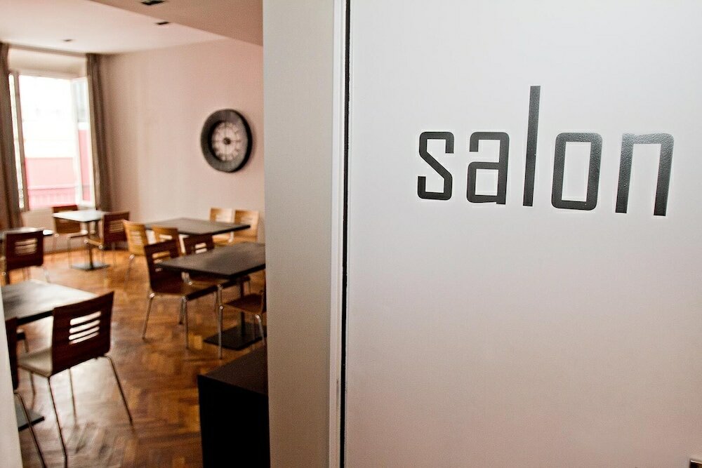 Фото Hotel De La Presse