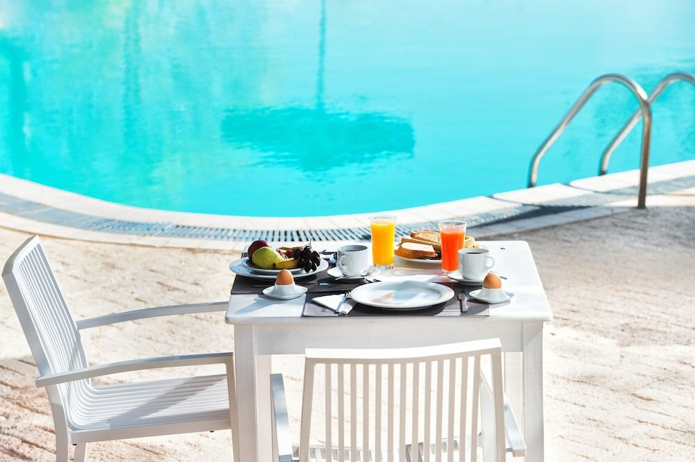 Фото Akra Morea Hotel & Residences