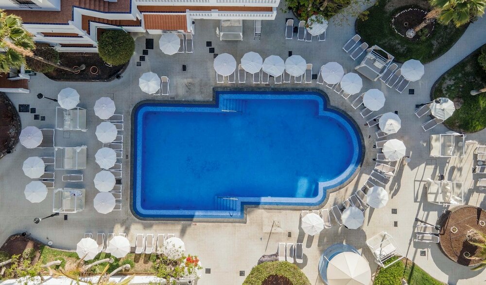 Фото Apartamentos Beverly Hills Heights - Excel Hotels & Resorts