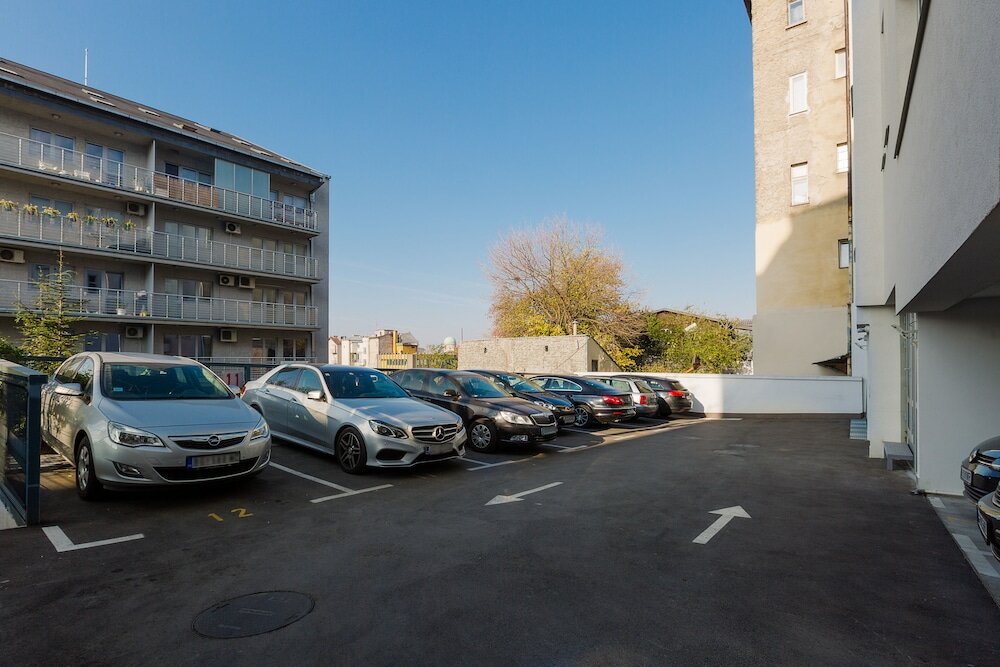 Фото Sky Garny Hotel Belgrade