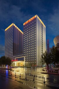 Гостиница Wanda Realm Jining