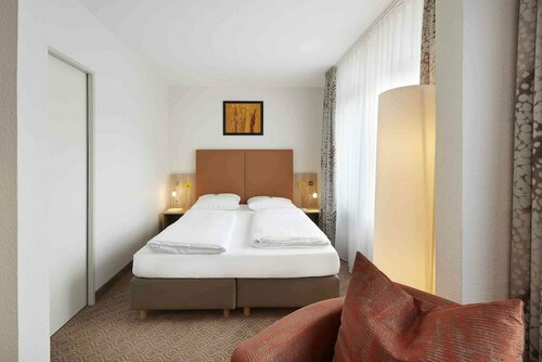 Внешний вид отеля Ghotel hotel & living Kiel в Кроншагене, фото 2