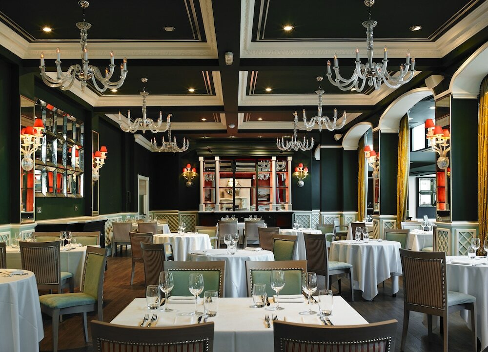 Фото The Bromley Court Hotel