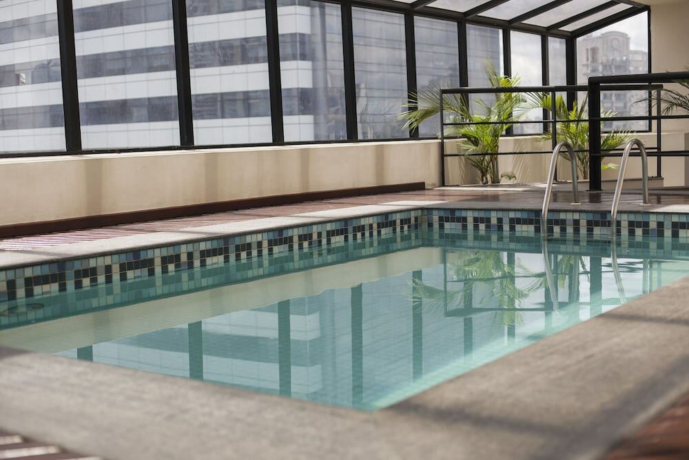 Фото Bristol The Time