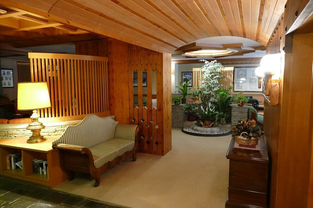 Фото Hotel Pavillon