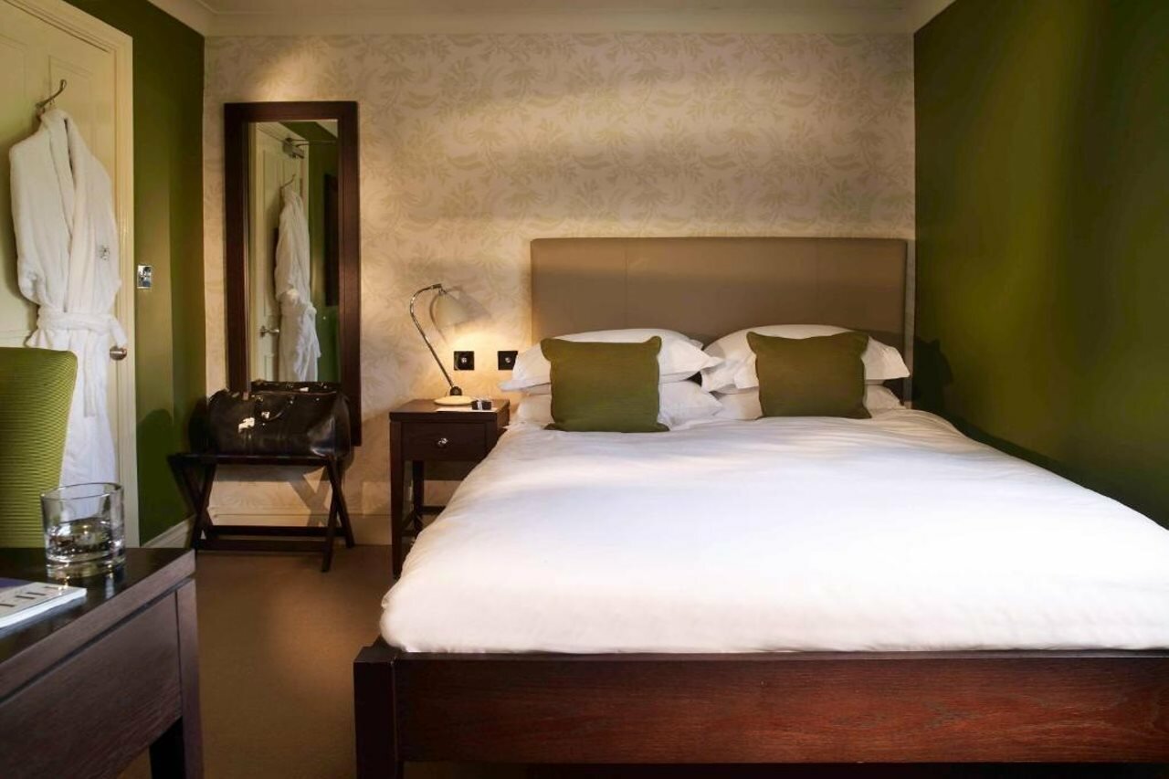 Фото Stoke Place Hotel