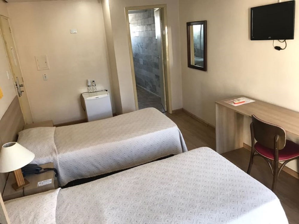 Фото Dan Inn Express Porto Alegre