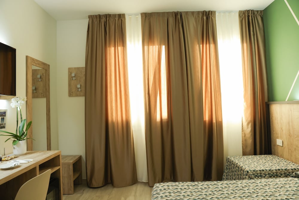 Фото Hotel Maritan