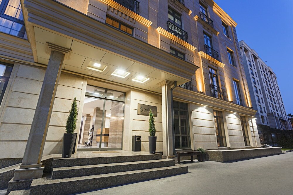 Фото отеля 1