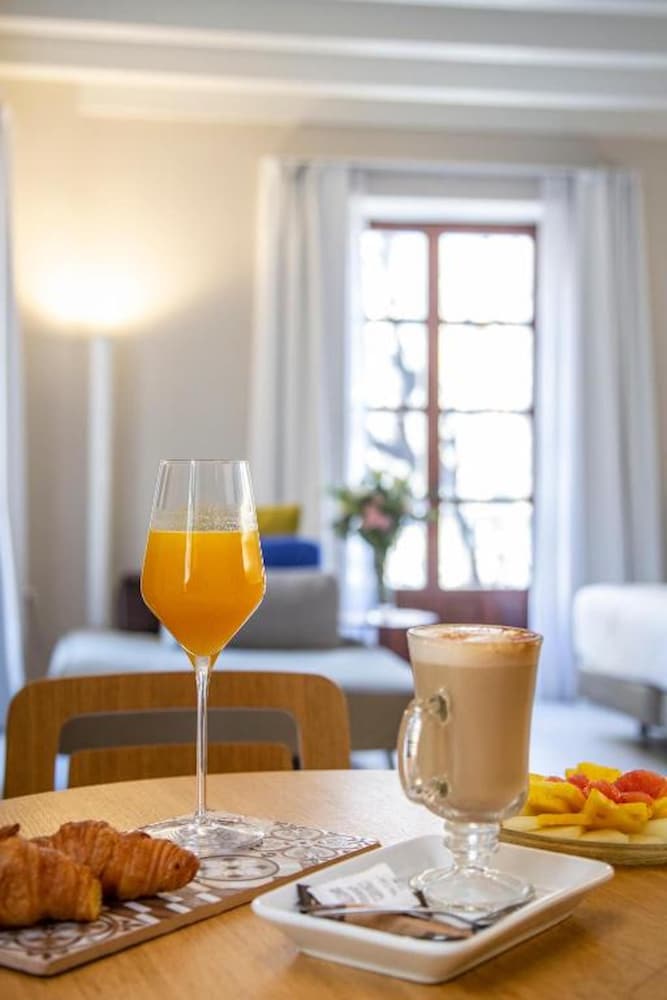 Фото Myr Plaza Mercado