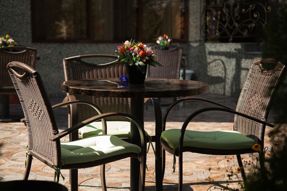 Фото Discovery Hotel Bishkek