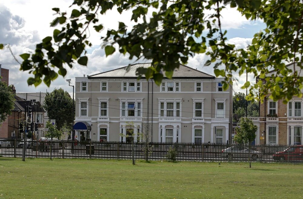 Фото отеля 4