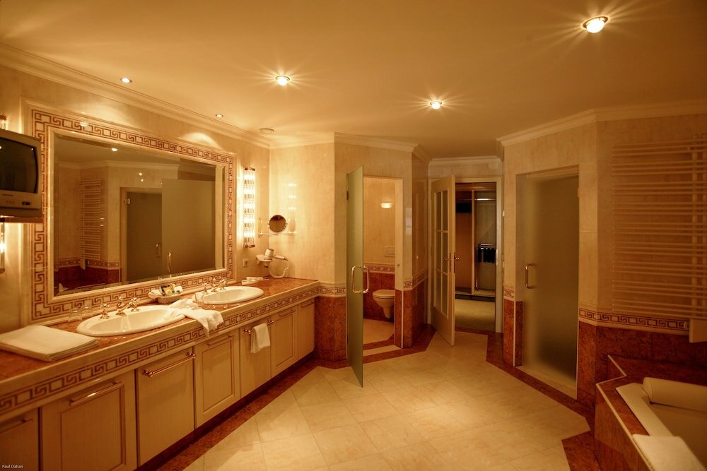 Фото Hotel Salzburgerhof