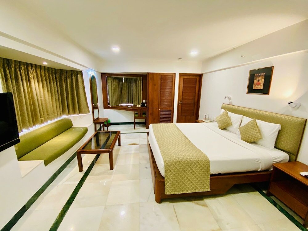 Фото Hotel Parle International