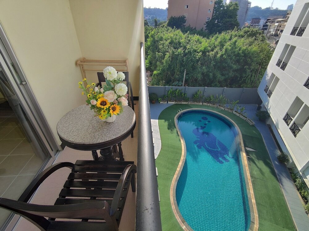 Фото The ChanThong Hotel Pattaya