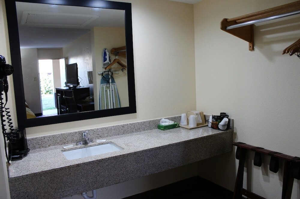 Фото Bluegrass Inn