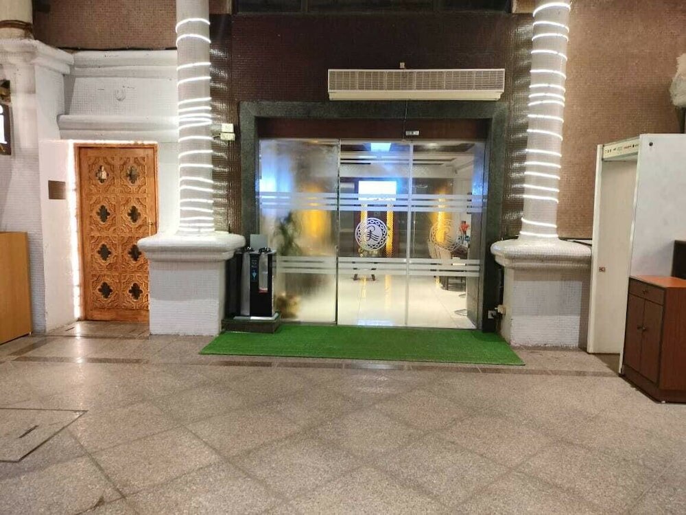 Фото Ramee Guestline Hotel Dadar