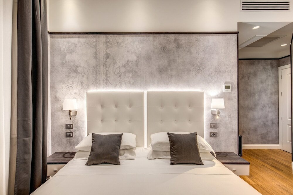 Фото The Liberty Boutique Hotel