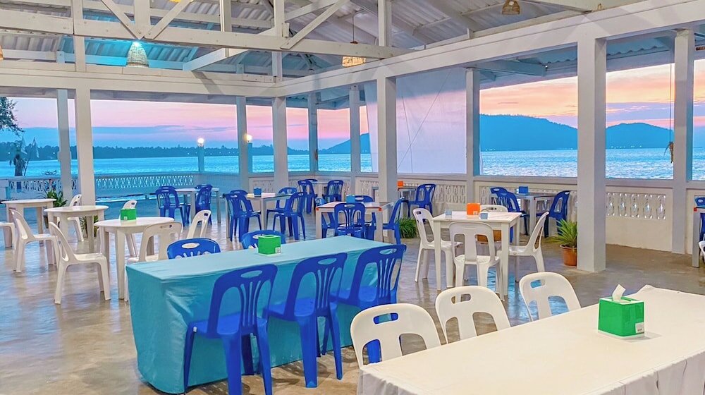 Фото Bang Saphan Resort Hotel