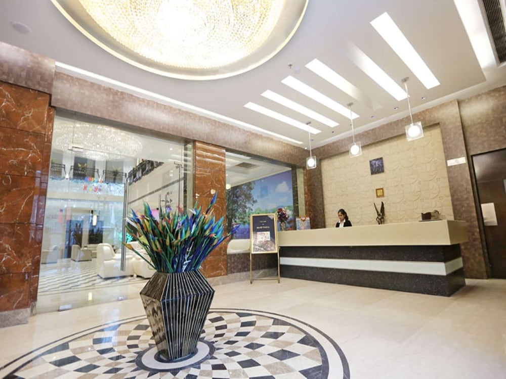 Фото Venizia Sarovar Portico Delhi