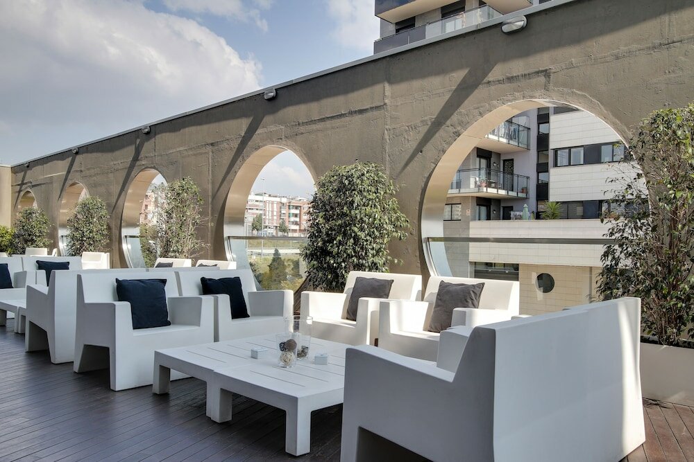 Фото Hotel Badalona Tower