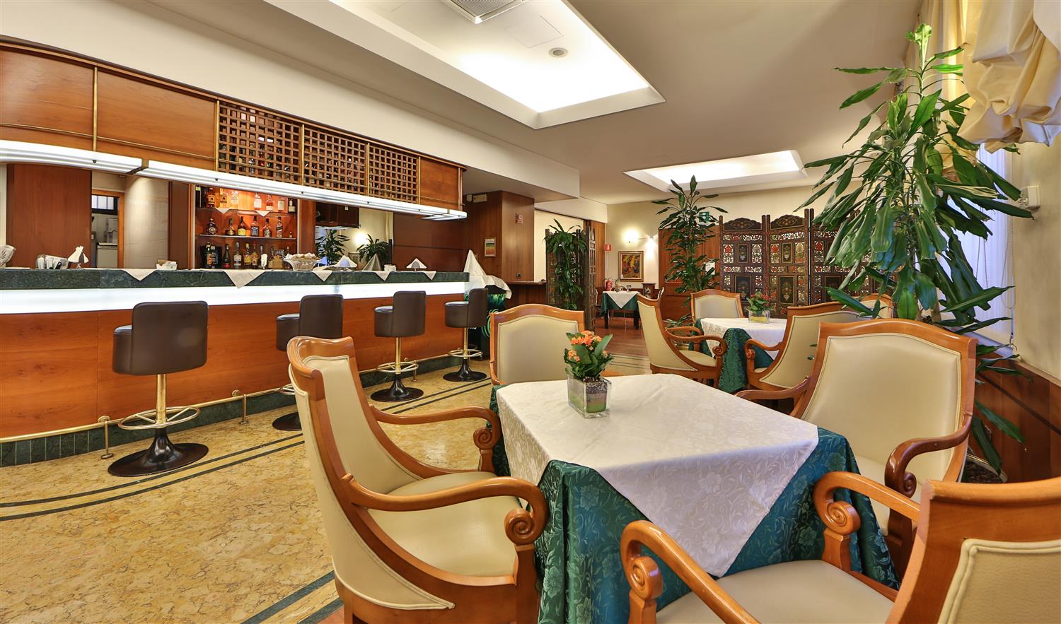 Фото Hotel Mirage, Sure Hotel Collection by Best Western