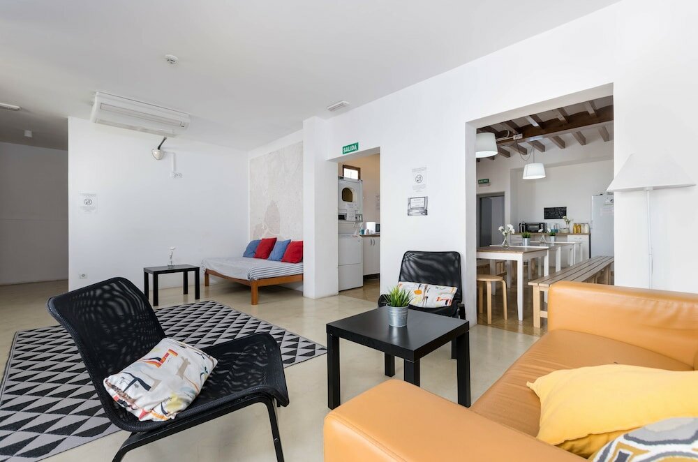Фото Urban Hostel Palma Albergue Juvenil