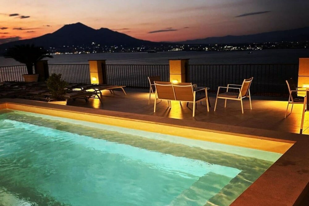 Фото 19485172960