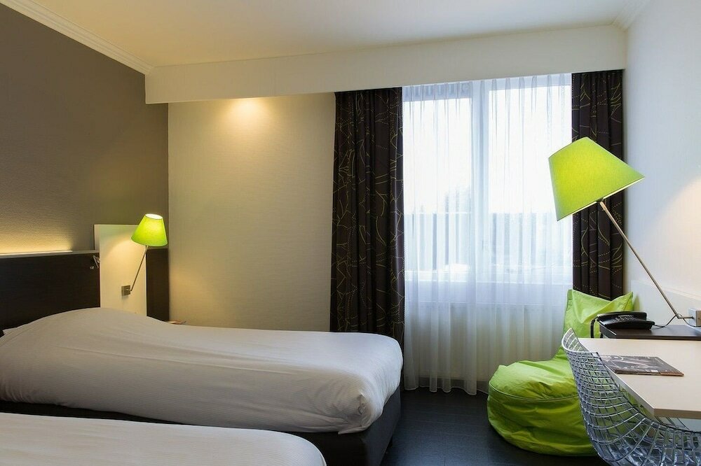 Фото Postillion Hotel Utrecht Bunnik