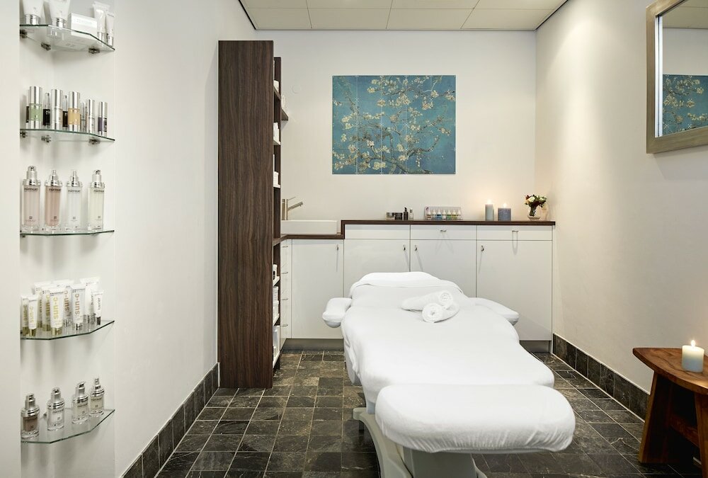 Фото Grand Hotel Karel V