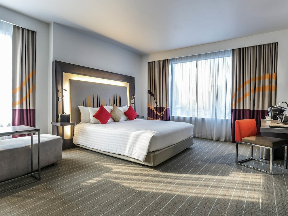 Фото Four Points by Sheraton Bangkok Ploenchit Sukhumvit