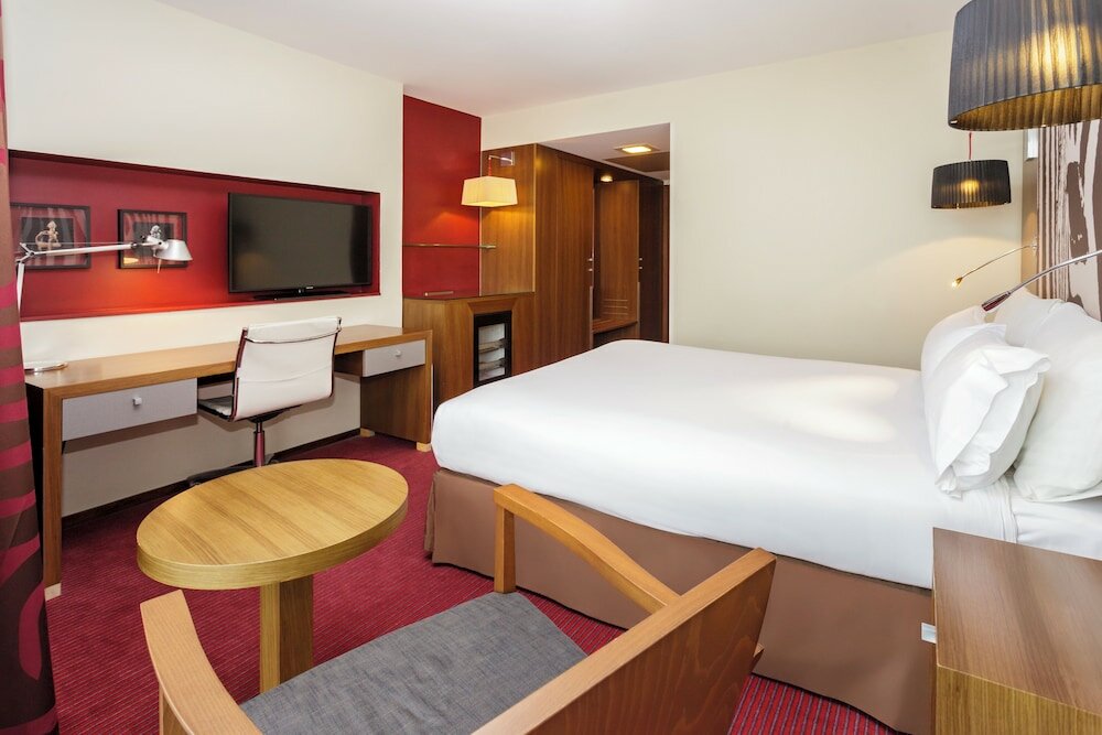 Фото Crowne Plaza Montpellier Corum