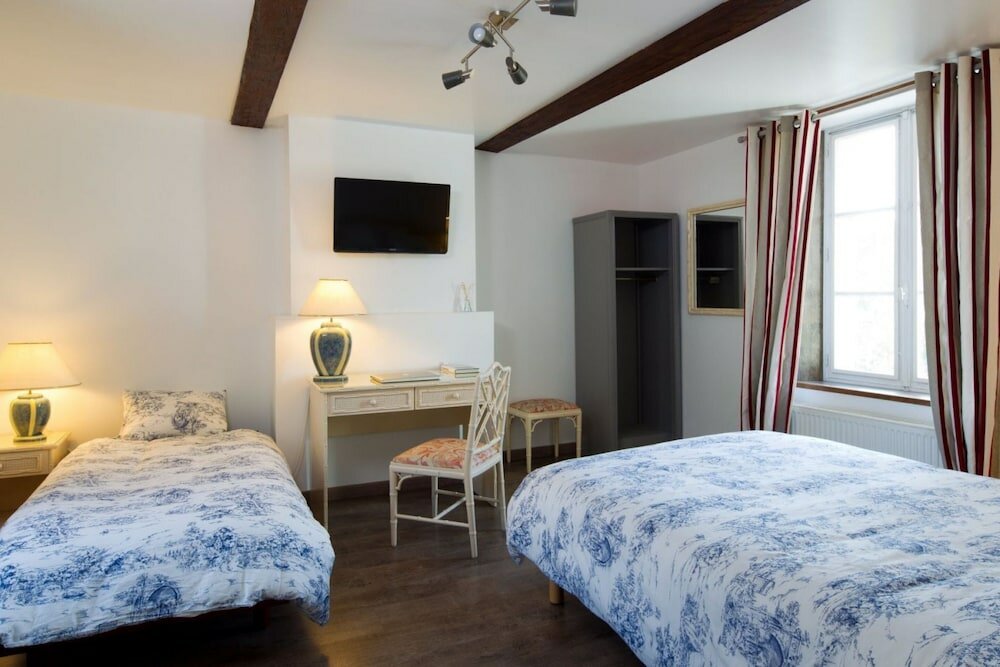 Фото Hotel Val Saint Hilaire