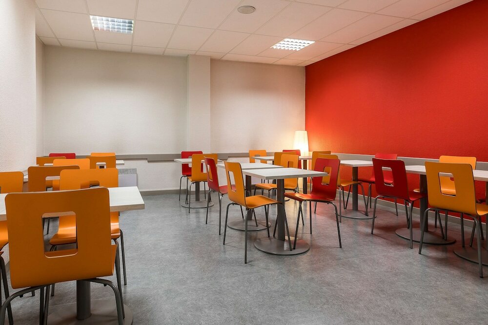 Фото Première Classe Lille Centre