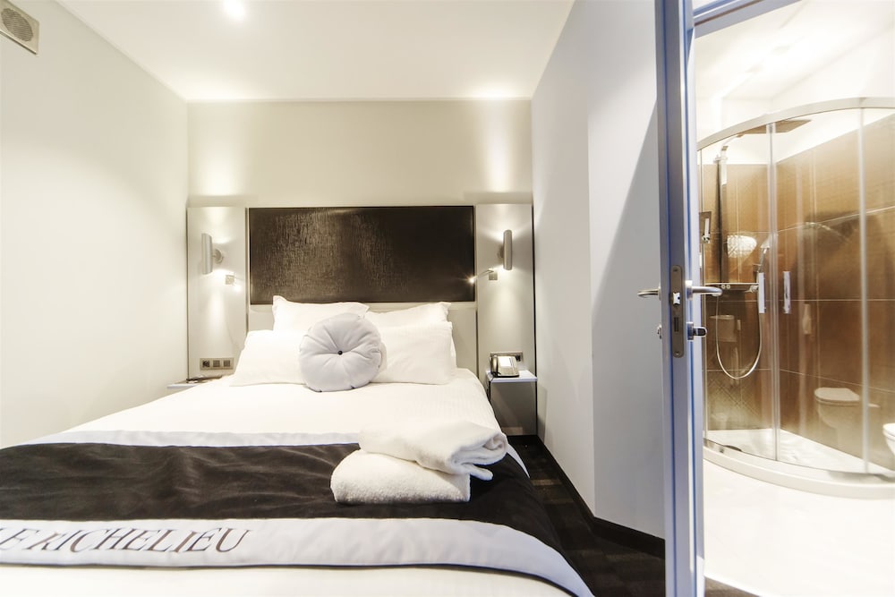 Фото Hôtel Boutique Richelieu Lyon Gare Part Dieu