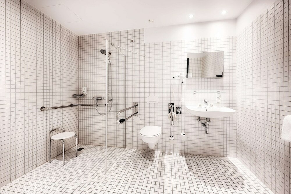 Фото 243624176427