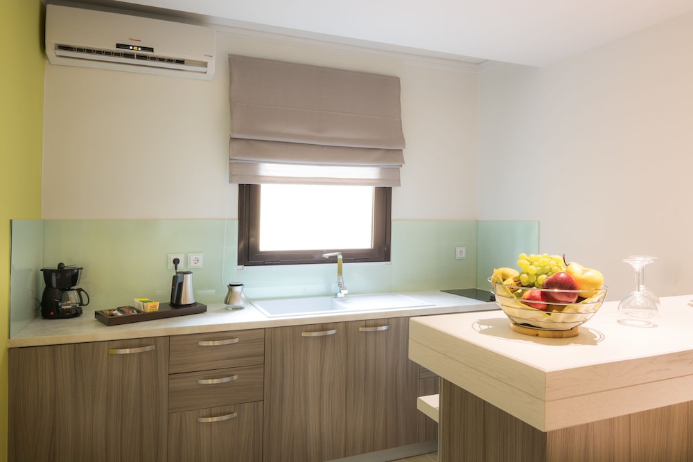 Фото Atlantis Hotel