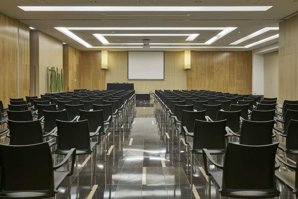 Фото 120258669100