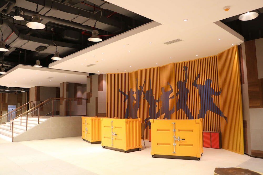 Фото Shangri La Hotel Yiwu