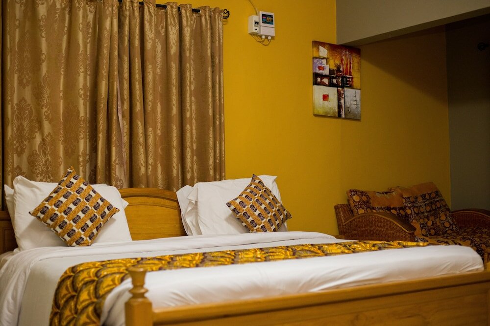 Фото Bella Luxury Hotel